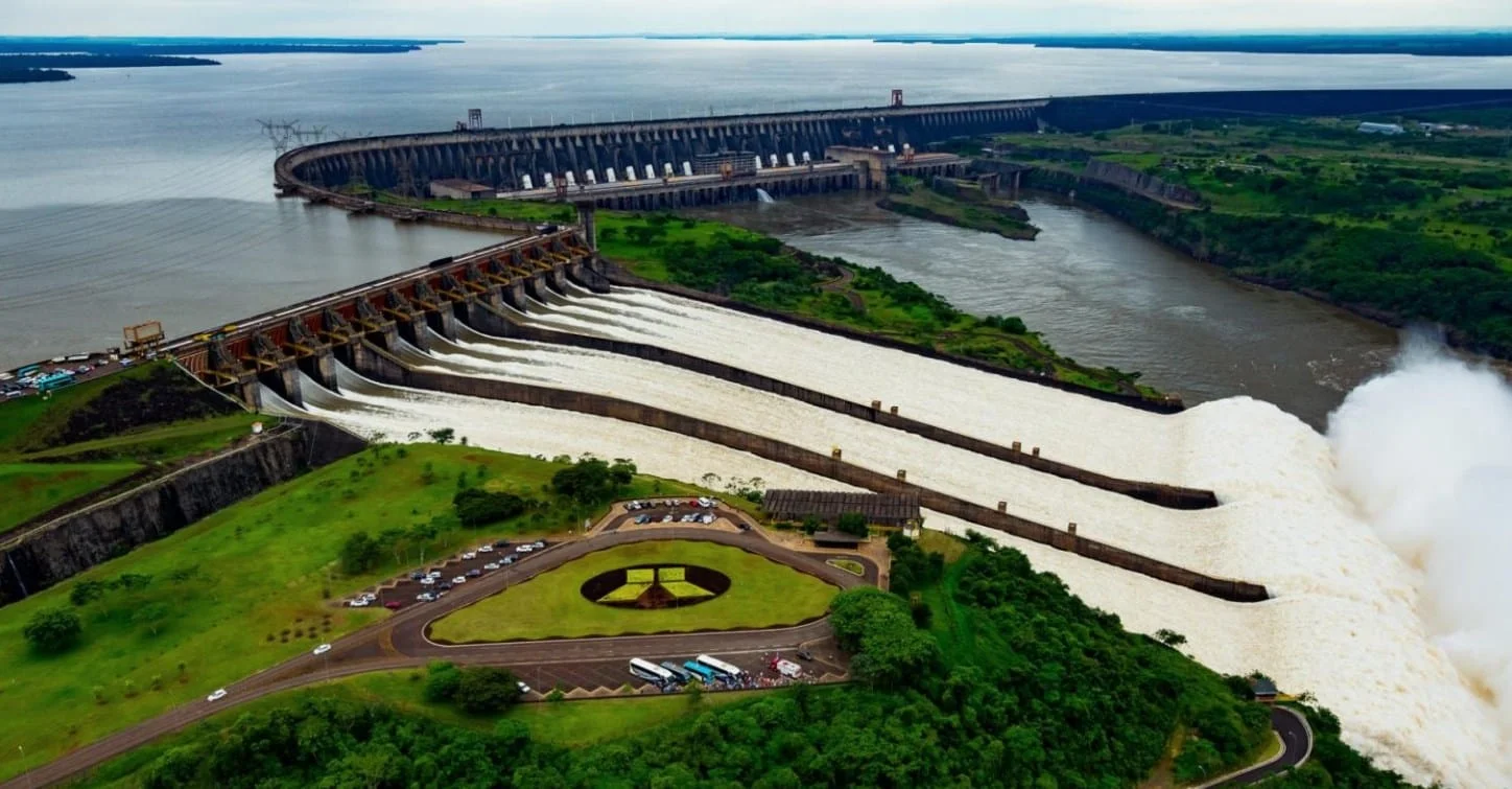Lugares turísticos de Paraguay represa de itaipú