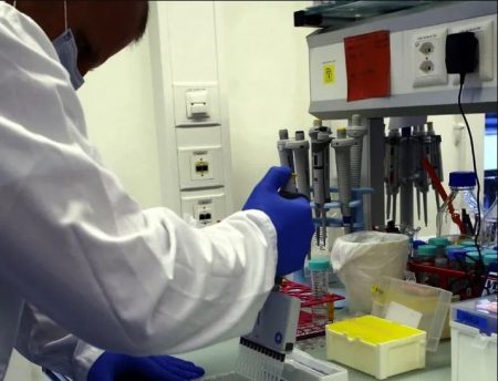 En Israel desarrollan anticuerpo que neutraliza al nuevo coronavirus