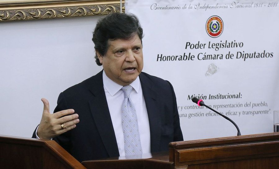 El ministro del Interior, Euclides Acevedo, dejaría su cargo