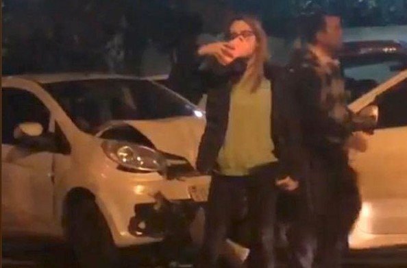 Una mujer liquidó carrulim y embistió por cuatro autos