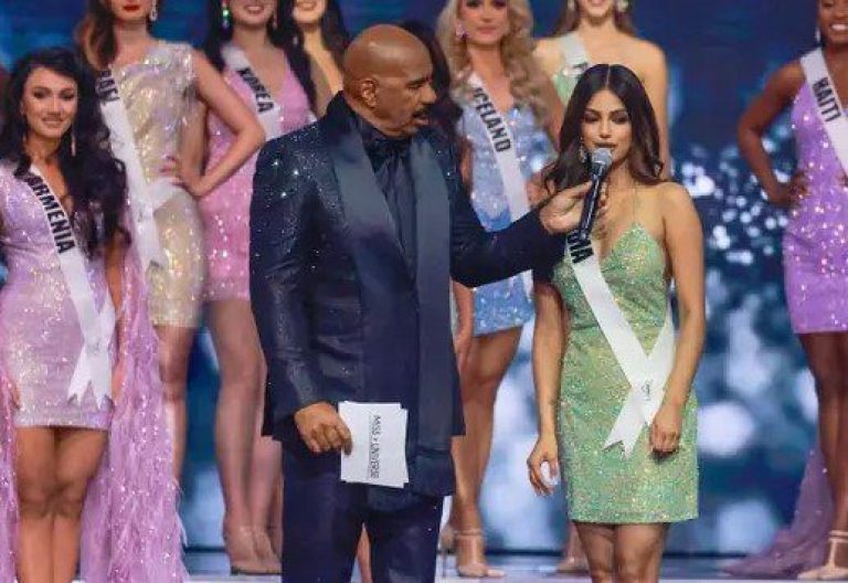 Steve Harvey volvió a embarrarla felicitó a Portugal en vez de Paraguay 2