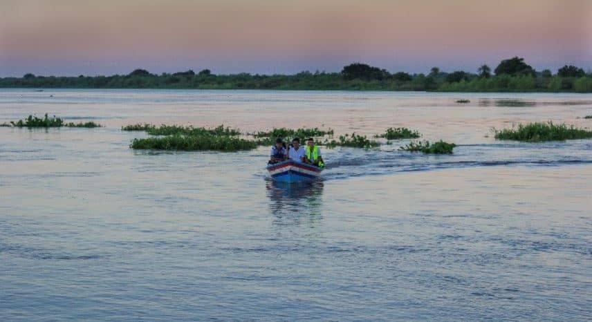 Embarcación volcó en el río Paraguay y hay un fallecido más dos desaparecidos