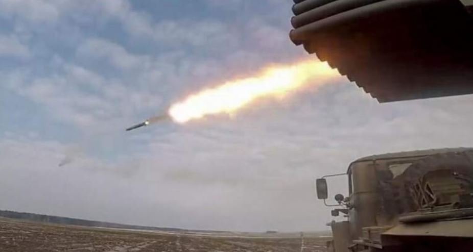 Rusia lanza misiles e inicia invasión de gran escala a Ucrania