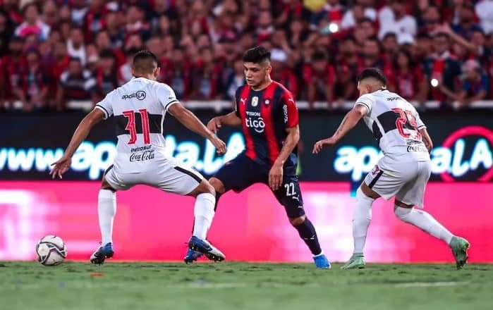 Olimpia vs Cerro la emoción del clásico en la Libertadores