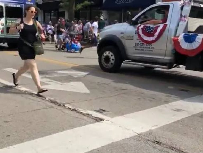 Varios heridos de bala en desfile por el Día de la Independencia en EEUU