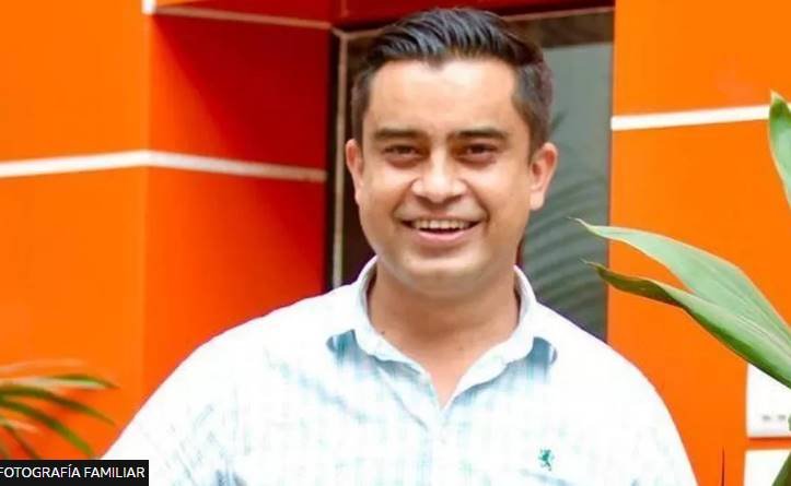 El periodista Tribhuvan Paudel era pasajero en el avión accidentado.