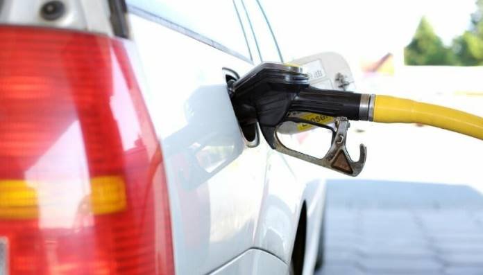 Petropar incrementa precio de diésel Común