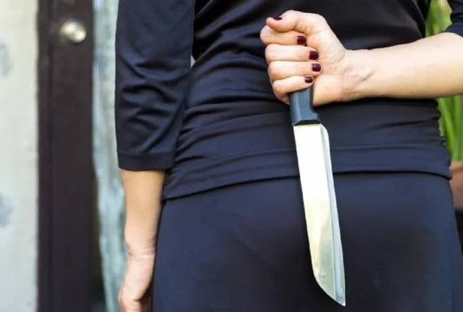 Fiscalía imputa a sospechosa de atacar con cuchillo a sus hijos mellizos