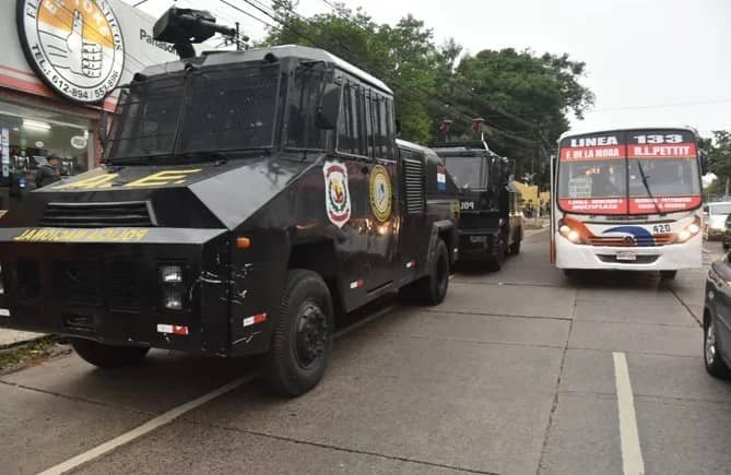 La Policía logra desbloquear las rutas bloqueadas por seguidores de Paraguayo Cubas