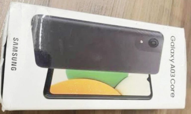 Compró Celular de Casa Comercial y Cayó en un Embrollo Legal