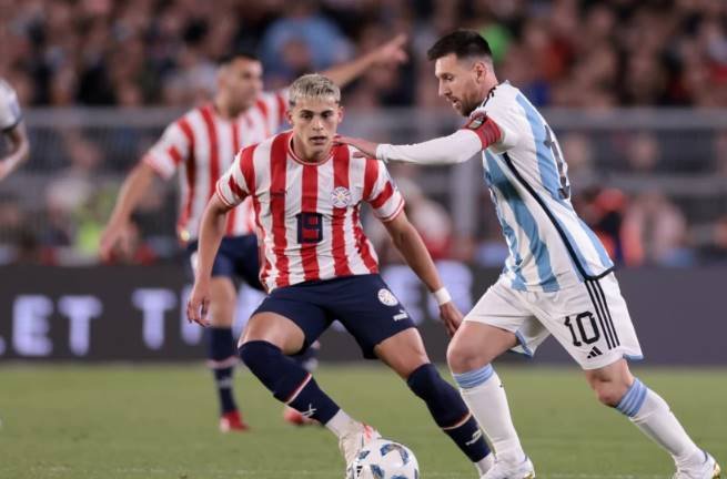Argentina Derrota a Paraguay en el estadio Monumental