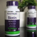 Biotina 10000 mcg suplemento esencial para la belleza y la salud