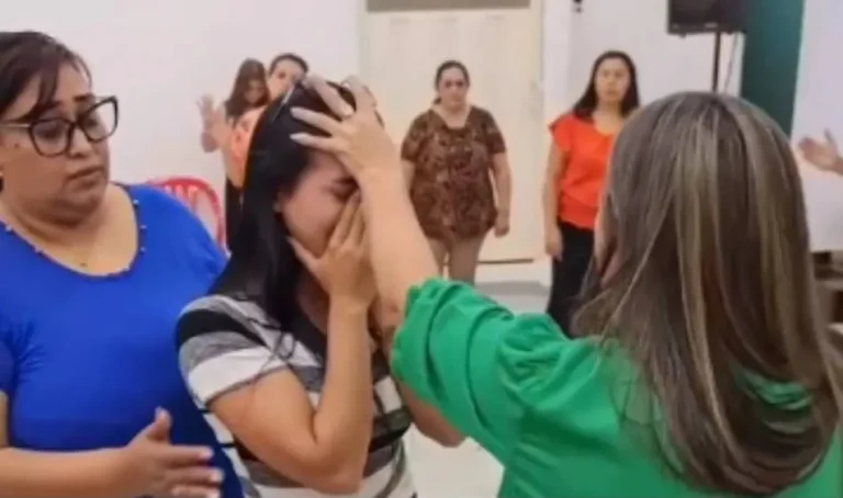 Influencer se mandó a exorcisar tras ser acusada de maltrato