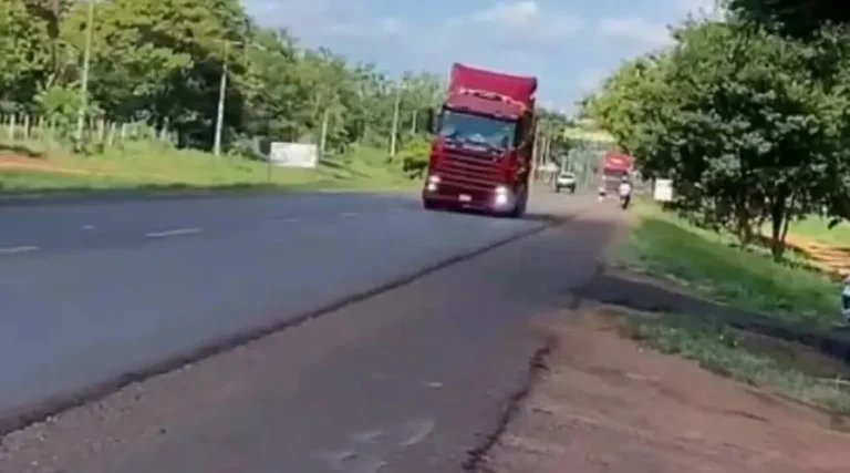 Camioneros descontrolados provocan terror en la PY05