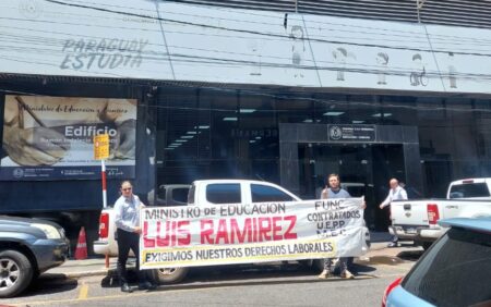 Tras más de 20 años de servicio, funcionarios del MEC denuncian cambio contractual sin pago de salario