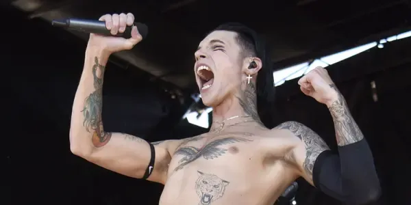 What is Andy Biersack net worth estimated? How did he get his fortune?