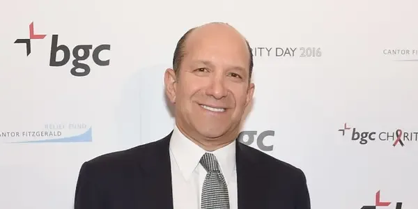 What is Howard Lutnick net worth estimated? How did he get his fortune?
