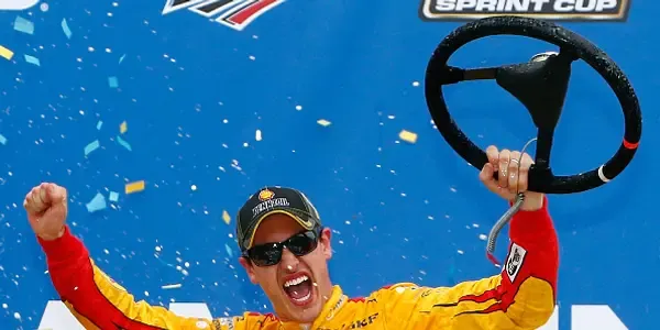 What is Joey Logano net worth estimated? How did he get his fortune?