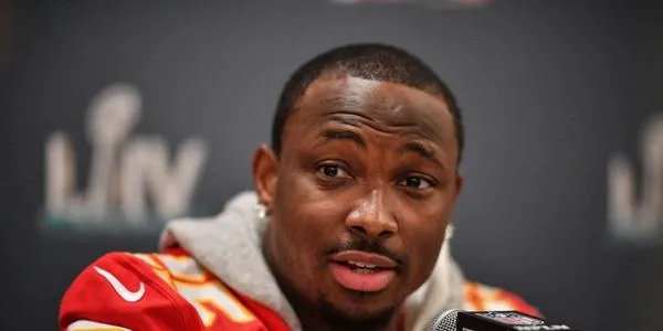 What is LeSean McCoy net worth estimated? How did he get his fortune?