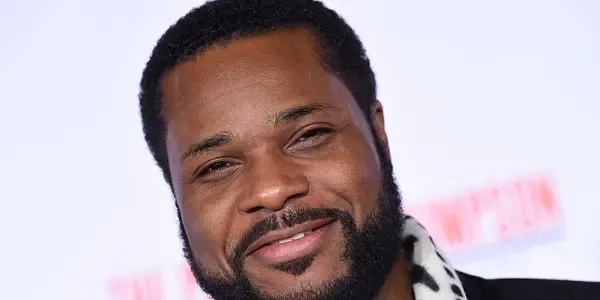 What is Malcolm-Jamal Warner net worth estimated? How did he get his fortune?