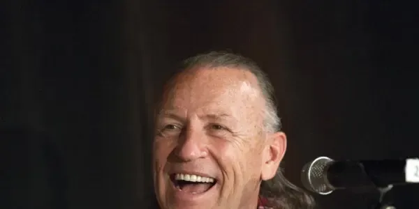 What is Mark Farner net worth estimated? How did he get his fortune? What is Mark Farner net worth estimated? How did he get his fortune?