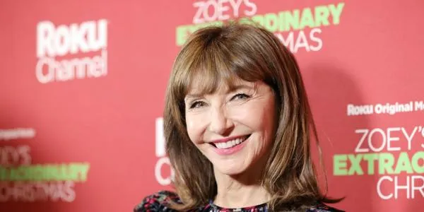 What is Mary Steenburgen net worth estimated? How did he get his fortune?