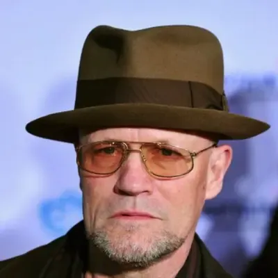 What is Michael Rooker net worth estimated? How did he get his fortune?
