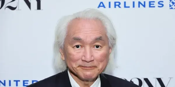 What is Michio Kaku net worth estimated? How did he get his fortune?