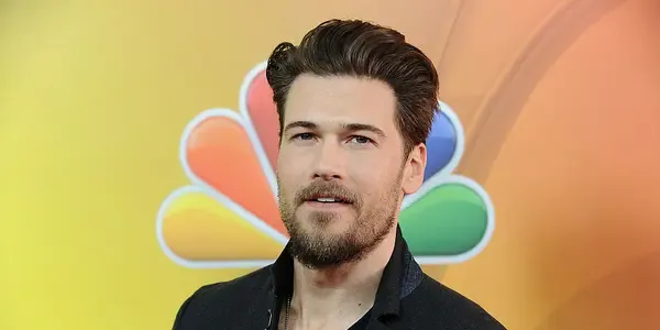 What is Nick Zano net worth estimated? How did he get his fortune?