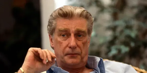 What is Richard Mulligan net worth estimated? How did he get his fortune? What is Richard Mulligan net worth estimated? How did he get his fortune?