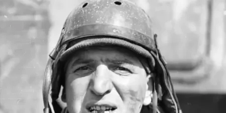 What is Telly Savalas net worth estimated? How did he get his fortune?