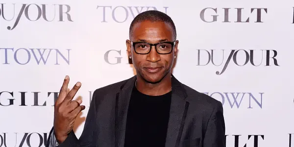 What is Tommy Davidson net worth estimated? How did he get his fortune?